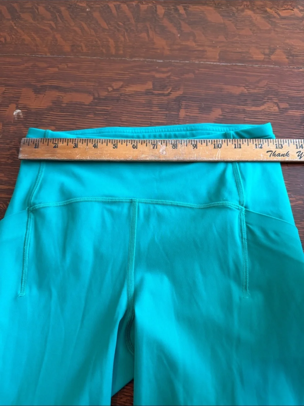 Lululemon athletic High-Waist Teal Active Leggings size 6